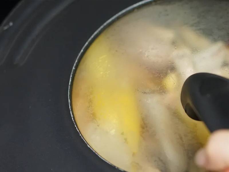 uracie krídelká s lotosovým koreňom a batátmi krok 6