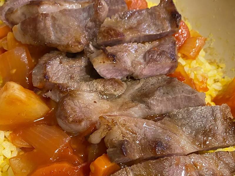 Šťavnaté zapekané bravčové rezne s ryžou a ananásom krok 9